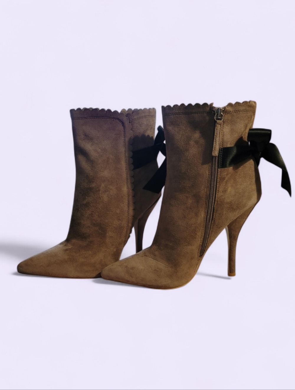 Cece L'amour Women's Keesha Boot Taupe, Back Ribbon Accents, Zipper, NWB, 8.5 M